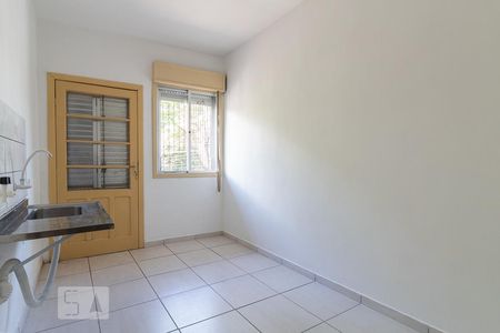 Cozinha de apartamento para alugar com 1 quarto, 38m² em Santa Maria Goretti, Porto Alegre