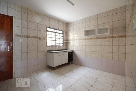 Casa para alugar com 75m², 2 quartos e 1 vagaCozinha
