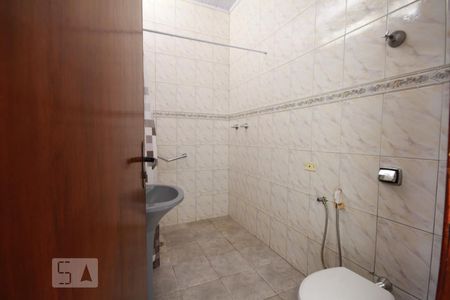 Casa para alugar com 75m², 2 quartos e 1 vagaBanheiro