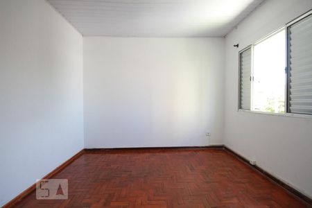 Quarto 2 de casa para alugar com 2 quartos, 75m² em Vila Gumercindo, São Paulo