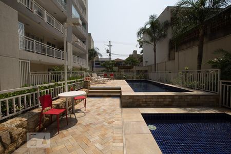 Apartamento para alugar com 34m², 1 quarto e 1 vagaPiscina