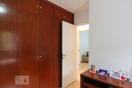 Apartamento à venda com 174m², 4 quartos e 3 vagasQuarto 3