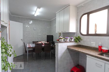 Apartamento à venda com 174m², 4 quartos e 3 vagasCozinha
