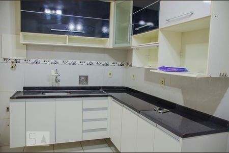 Apartamento à venda com 87m², 3 quartos e 1 vagaCozinha