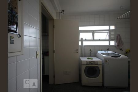 Apartamento à venda com 223m², 4 quartos e 4 vagasÁrea de Serviço