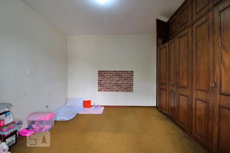 Casa à venda com 445m², 4 quartos e sem vagaQuarto 4