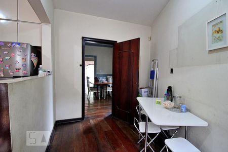 Casa à venda com 445m², 4 quartos e sem vagaCozinha