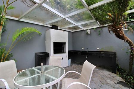 Apartamento à venda com 190m², 4 quartos e 3 vagasÁrea comum - Churrasqueira