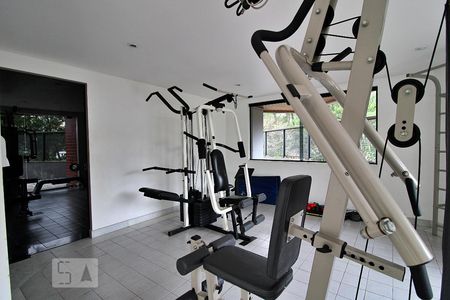 Apartamento à venda com 190m², 4 quartos e 3 vagasÁrea Comum - Academia