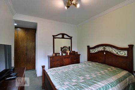 Apartamento à venda com 190m², 4 quartos e 3 vagasSuíte 1