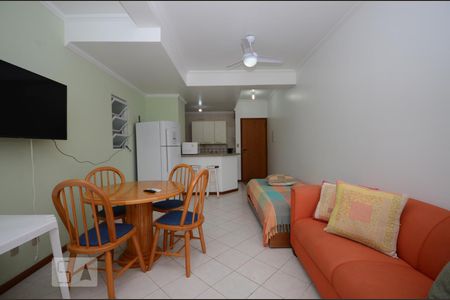 Sala de apartamento para alugar com 1 quarto, 52m² em Cachoeira do Bom Jesus, Florianópolis