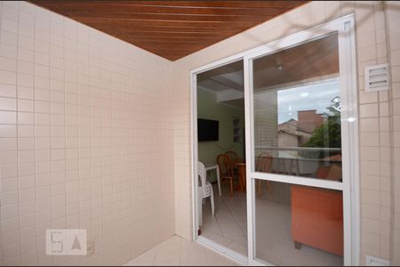 Varanda da Sala de apartamento para alugar com 1 quarto, 52m² em Cachoeira do Bom Jesus, Florianópolis