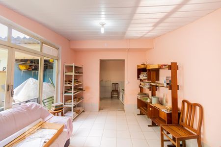 Casa à venda com 228m², 3 quartos e 2 vagasQuarto de Serviço