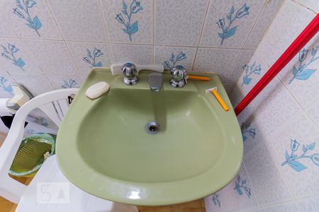 Casa à venda com 228m², 3 quartos e 2 vagasBanheiro da Suíte