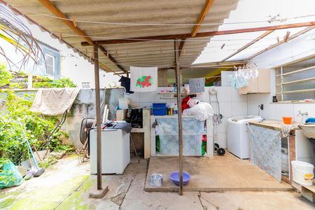 Casa à venda com 228m², 3 quartos e 2 vagasÁrea de Serviço