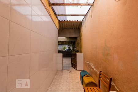 Casa à venda com 228m², 3 quartos e 2 vagasCorredor