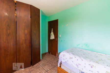 Casa à venda com 228m², 3 quartos e 2 vagasQuarto 2