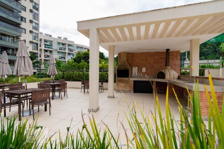 Apartamento à venda com 92m², 3 quartos e 1 vaga Apartamento à venda com 92m², 3 quartos e 1 vagaÁrea comum - Churrasqueira