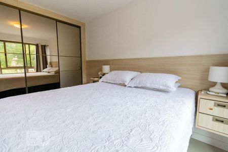 Apartamento à venda com 92m², 3 quartos e 1 vaga Apartamento à venda com 92m², 3 quartos e 1 vagaSuíte