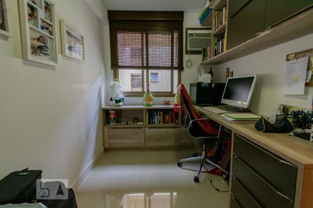 Apartamento à venda com 92m², 3 quartos e 1 vaga Apartamento à venda com 92m², 3 quartos e 1 vagaQuarto 2