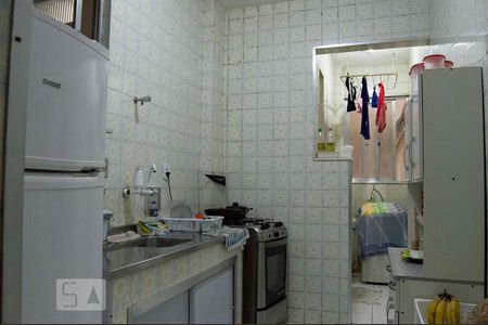 Apartamento à venda com 65m², 2 quartos e sem vagaCozinha