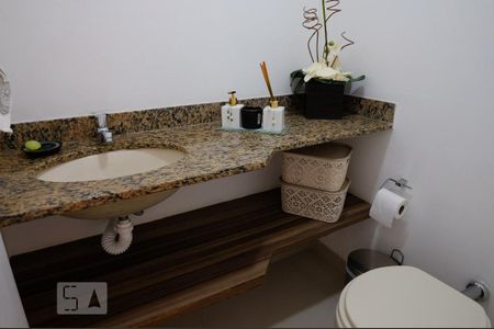 Apartamento à venda com 130m², 3 quartos e 2 vagas Apartamento à venda com 130m², 3 quartos e 2 vagasLavabo