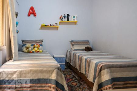 Apartamento à venda com 130m², 3 quartos e 2 vagas Apartamento à venda com 130m², 3 quartos e 2 vagasQuarto 1