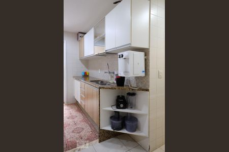 Apartamento à venda com 130m², 3 quartos e 2 vagas Apartamento à venda com 130m², 3 quartos e 2 vagasCozinha