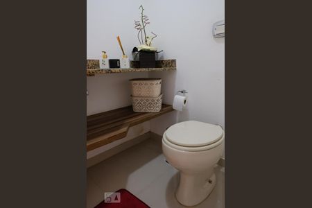 Lavabo de apartamento à venda com 3 quartos, 130m² em Tijuca, Rio de Janeiro