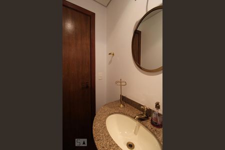 Apartamento à venda com 128m², 3 quartos e 2 vagasLavabo