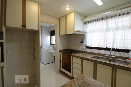 Apartamento à venda com 128m², 3 quartos e 2 vagasCozinha