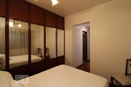 Apartamento à venda com 128m², 3 quartos e 2 vagasSuíte