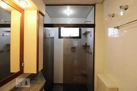 Apartamento à venda com 128m², 3 quartos e 2 vagasBanheiro