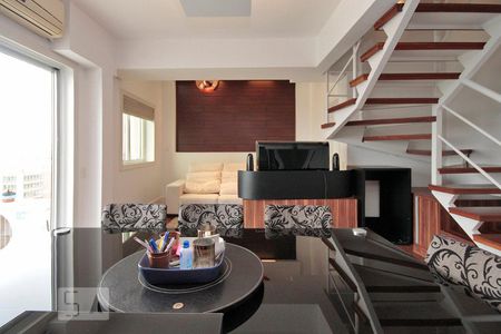 Sala de apartamento para alugar com 1 quarto, 82m² em Bela Vista, São Paulo