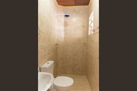 Casa para alugar com 50m², 1 quarto e sem vaga Casa para alugar com 50m², 1 quarto e sem vagaBanheiro