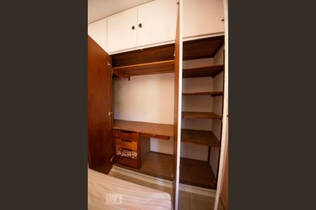 quarto 1 de apartamento para alugar com 2 quartos, 60m² em Jardim Paulicéia, Campinas