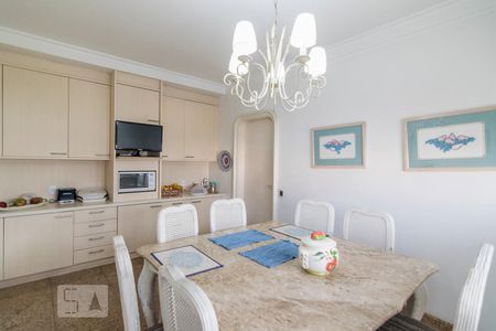 Apartamento à venda com 360m², 4 quartos e 4 vagasCopa