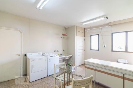 Apartamento à venda com 360m², 4 quartos e 4 vagasÁrea de Serviço