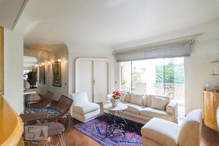 Sala de Estar de apartamento à venda com 4 quartos, 360m² em Centro, Santo André