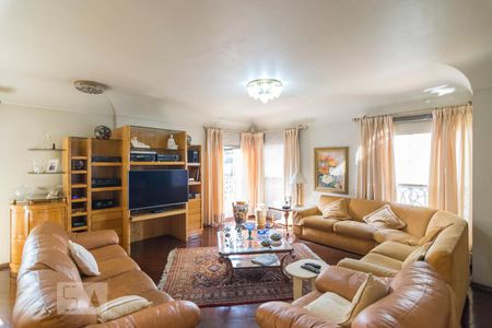 Sala de TV de apartamento à venda com 4 quartos, 360m² em Centro, Santo André