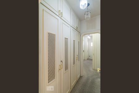Apartamento à venda com 360m², 4 quartos e 4 vagasCloset da Suíte 1