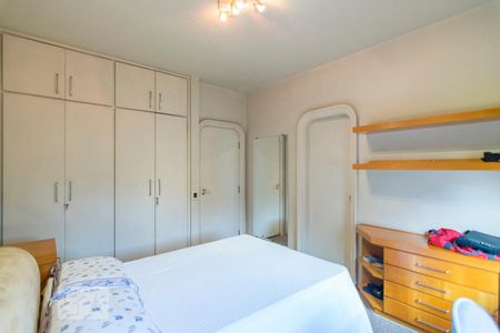 Apartamento à venda com 360m², 4 quartos e 4 vagasQuarto 2 Suíte