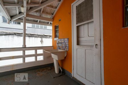 Casa à venda com 584m², 5 quartos e 3 vagas Casa à venda com 584m², 5 quartos e 3 vagasCasa 1 - Área de Serviço