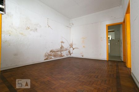 Casa à venda com 584m², 5 quartos e 3 vagas Casa à venda com 584m², 5 quartos e 3 vagasCasa 2 - Sala