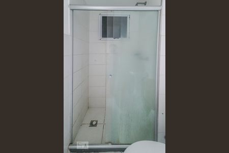 Apartamento à venda com 46m², 2 quartos e 1 vaga Apartamento à venda com 46m², 2 quartos e 1 vagaBanheiro