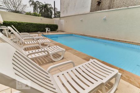 Apartamento à venda com 46m², 2 quartos e 1 vaga Apartamento à venda com 46m², 2 quartos e 1 vagaPiscina