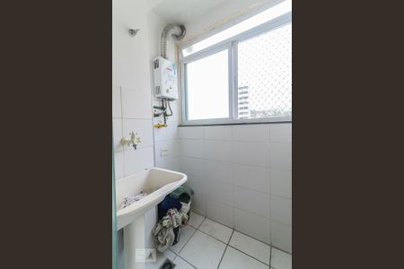 Apartamento à venda com 46m², 2 quartos e 1 vaga Apartamento à venda com 46m², 2 quartos e 1 vagaÁrea de Serviço