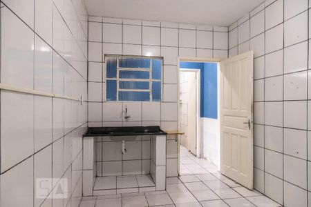 Cozinha de casa para alugar com 1 quarto, 40m² em Jardim Belém, São Paulo