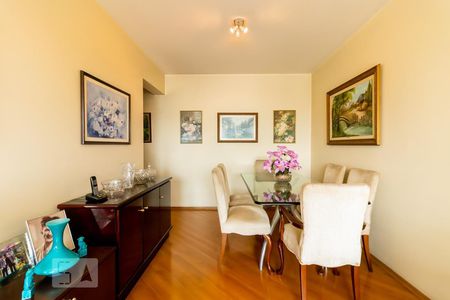 Apartamento à venda com 60m², 2 quartos e 1 vagaSala