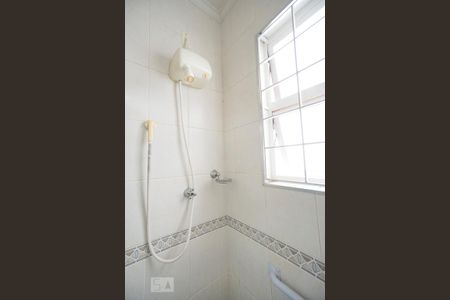 Casa para alugar com 225m², 4 quartos e 2 vagas Casa para alugar com 225m², 4 quartos e 2 vagasDetalhe banheiro social 01